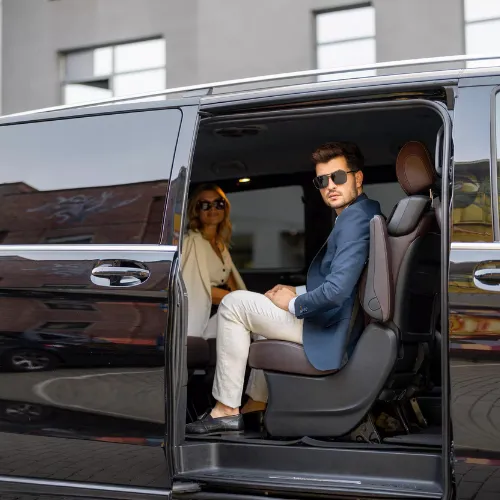 chauffeur vtc saint tropez van tout confort